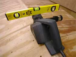 planer with level